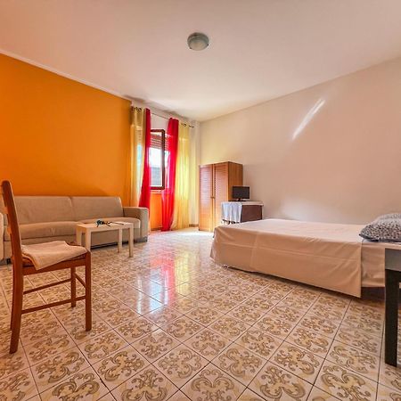 Отель Bed & Breakfast La Terrazza Латина Экстерьер фото