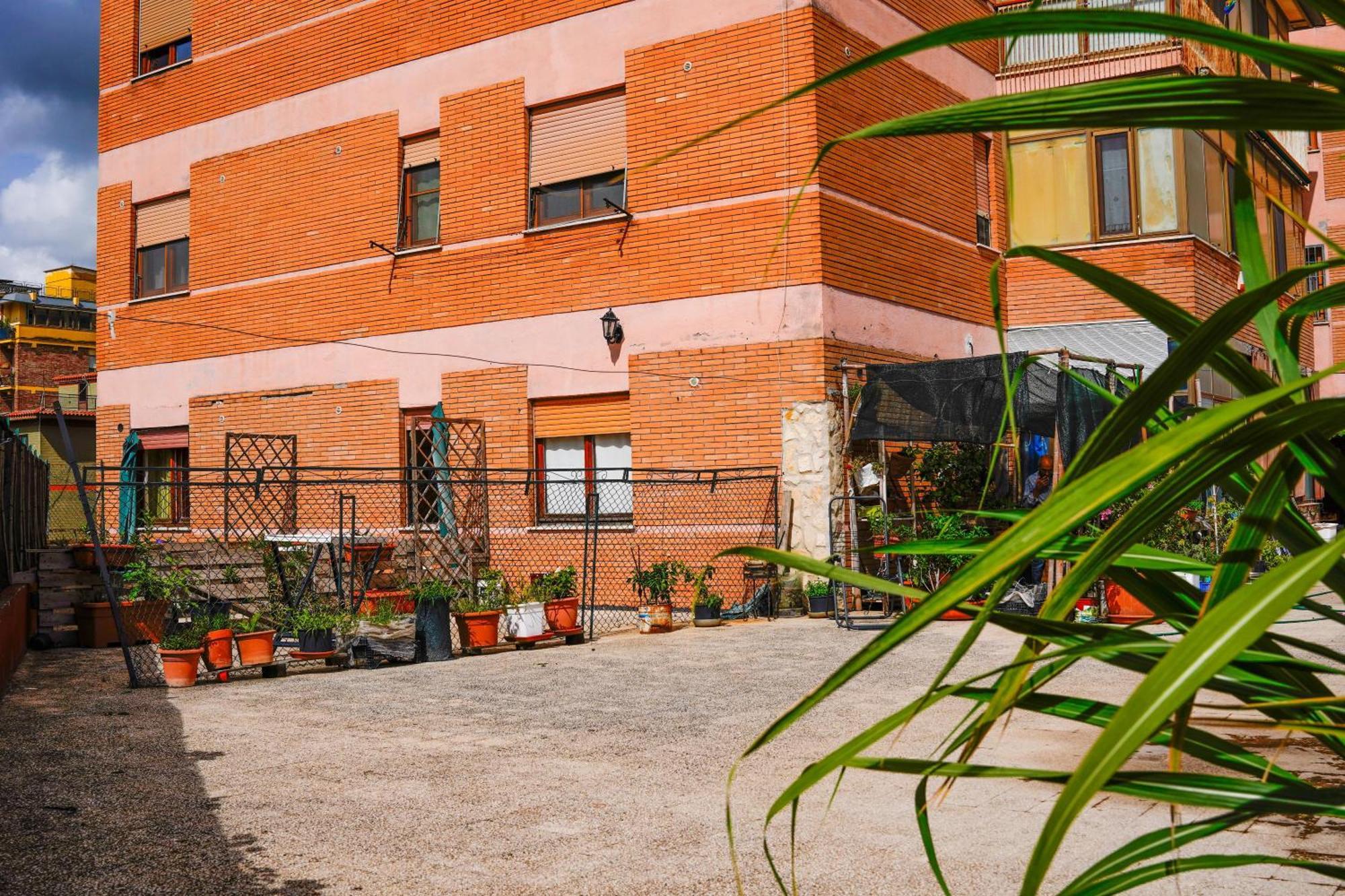 Отель Bed & Breakfast La Terrazza Латина Экстерьер фото