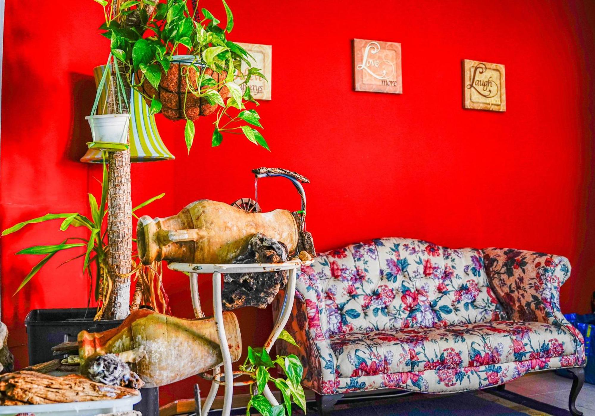 Отель Bed & Breakfast La Terrazza Латина Экстерьер фото