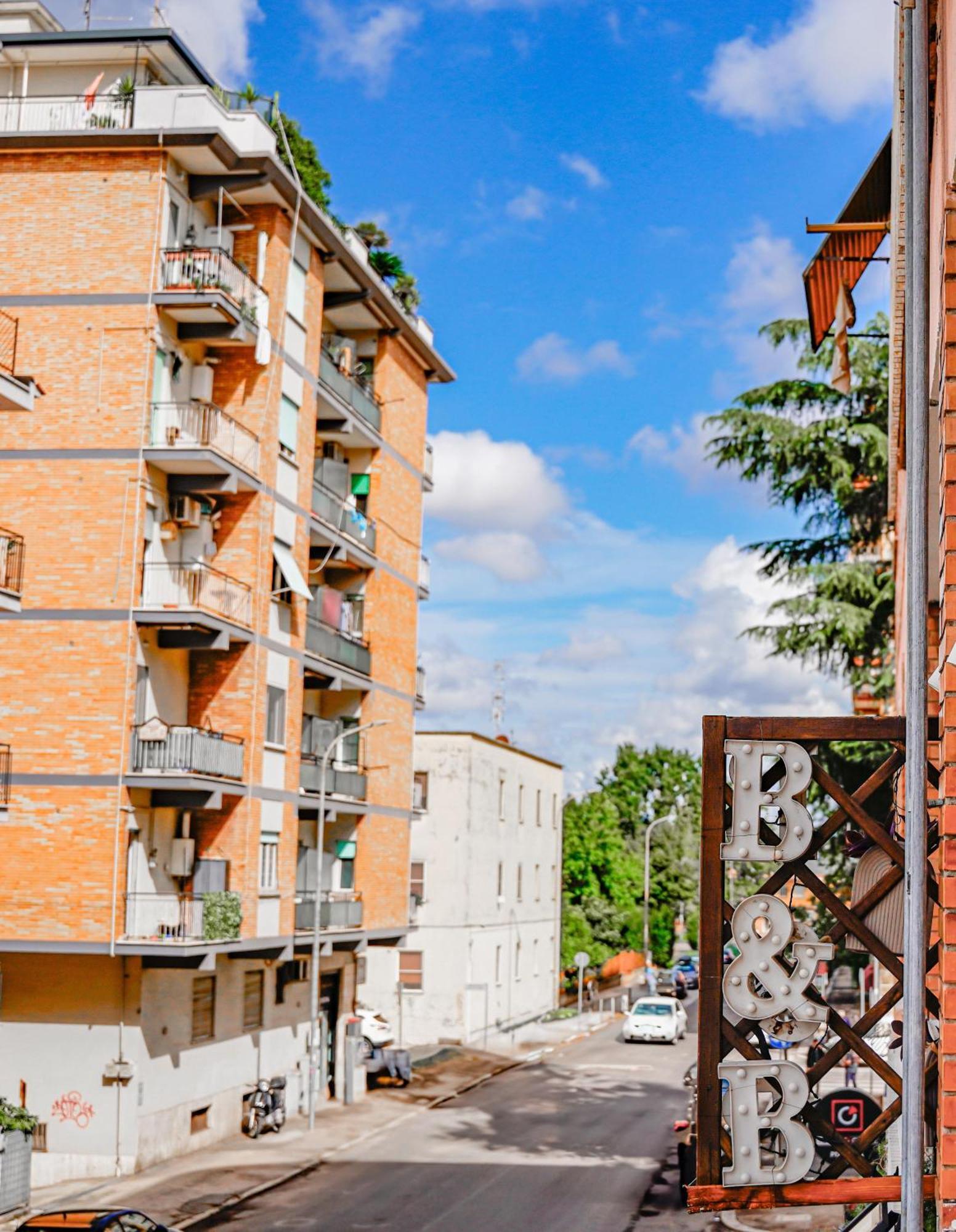 Отель Bed & Breakfast La Terrazza Латина Экстерьер фото