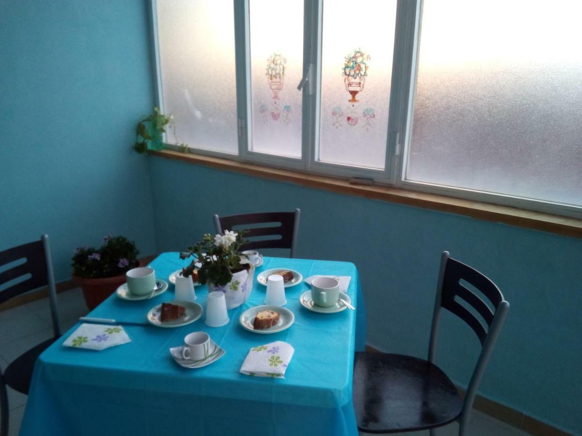 Отель Bed & Breakfast La Terrazza Латина Экстерьер фото